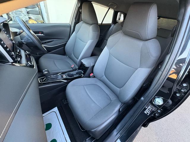 カローラツーリング ハイブリッド　Ｓ　４ＷＤ　衝突軽減　レーンキープ　障害物センサー　アダプティブクルーズ　ナビ　Ｂカメラ　Ｂｌｕｅｔｏｏｔｈオーディオ　ＥＴＣ　ＬＥＤヘッドライト　１６インチＡＷ　スマキー　フルフラット　ＡＢＳ（43枚目）