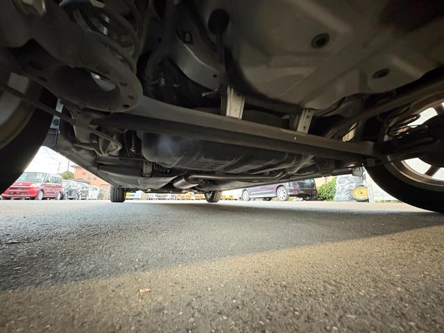 ピクシスエポック Ｇ　ＳＡ　衝突軽減　ナビ　フルセグ　Ｂカメラ　Ｂｌｕｅｔｏｏｔｈオーディオ　ＥＴＣ　Ｉストップ　ＬＥＤヘッドライト　１４インチＡＷ　スマキー　禁煙車　記録簿　フルフラット　ＡＢＳ　電格ミラー　ＣＤ　ＤＶＤ再生（21枚目）