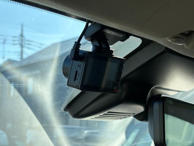 ノート X 衝突軽減 レーンキープ 障害物センサー ナビ 全周囲カメラ Fカメラ サイドカメラ Bカメラ ETC Iストップ スマキー 禁煙車 記録簿 ABS オートハイビーム オートライト 電格ミラー CD(24枚目)