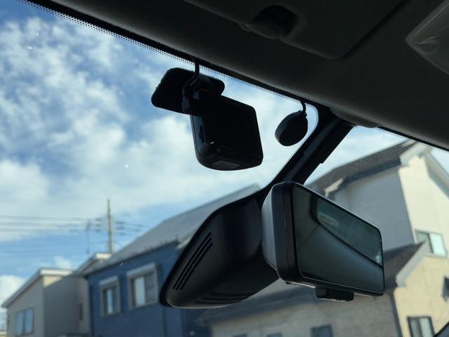 セレナ ハイウェイスター　Ｖセレクション　衝突軽減　レーンキープ　障害物センサー　アダプティブクルーズ　両側電動　ナビ　フルセグ　全周囲カメラ　Ｆカメラ　サイドカメラ　Ｂカメラ　Ｂｌｕｅｔｏｏｔｈオーディオ　ＥＴＣ（21枚目）