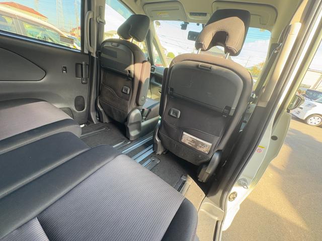 セレナ ハイウェイスター　Ｖセレクション　衝突軽減　レーンキープ　障害物センサー　アダプティブクルーズ　両側電動　ナビ　フルセグ　全周囲カメラ　Ｆカメラ　サイドカメラ　Ｂカメラ　Ｂｌｕｅｔｏｏｔｈオーディオ　ＥＴＣ（29枚目）