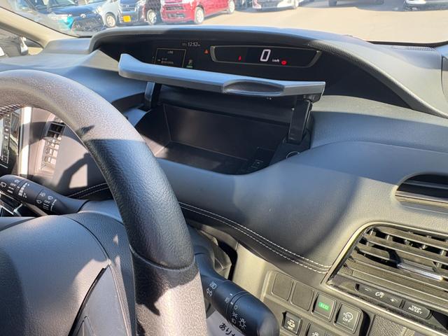 セレナ ハイウェイスター　Ｖセレクション　衝突軽減　レーンキープ　障害物センサー　アダプティブクルーズ　両側電動　ナビ　フルセグ　全周囲カメラ　Ｆカメラ　サイドカメラ　Ｂカメラ　Ｂｌｕｅｔｏｏｔｈオーディオ　ＥＴＣ（44枚目）