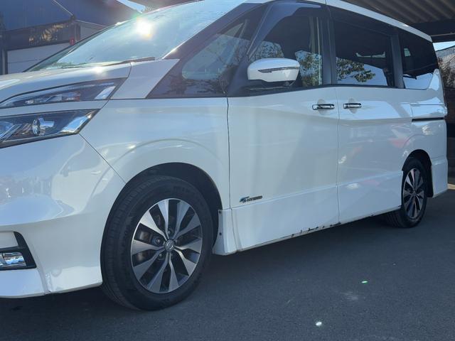 セレナ ハイウェイスター　Ｖセレクション　衝突軽減　レーンキープ　障害物センサー　アダプティブクルーズ　両側電動　ナビ　フルセグ　全周囲カメラ　Ｆカメラ　サイドカメラ　Ｂカメラ　Ｂｌｕｅｔｏｏｔｈオーディオ　ＥＴＣ（61枚目）