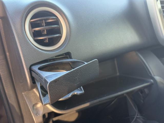 デイズルークス ハイウェイスター　Ｘ　衝突軽減　片側電動　ナビ　フルセグ　全周囲カメラ　Ｆカメラ　サイドカメラ　Ｂカメラ　Ｂｌｕｅｔｏｏｔｈオーディオ　ＥＴＣ　Ｉストップ　ＬＥＤヘッドライト　スマキー　禁煙車　フルフラット　ＡＢＳ（32枚目）