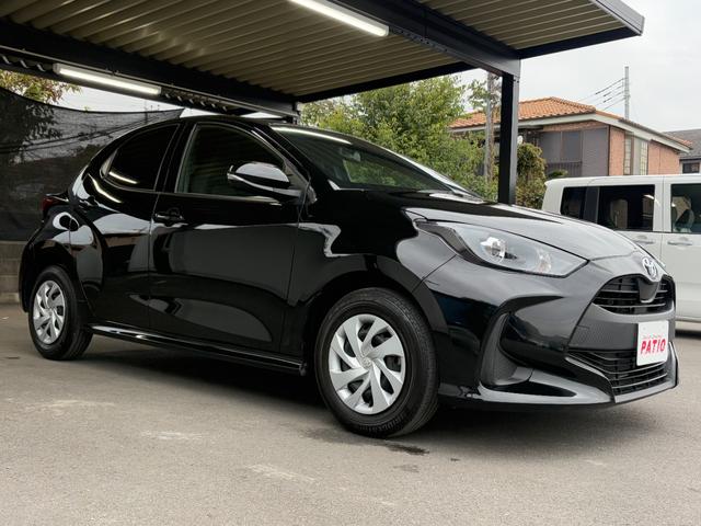 ヤリス Ｘ　衝突軽減　レーンキープ　ナビ　Ｂｌｕｅｔｏｏｔｈオーディオ　ＥＴＣ　スマキー　禁煙車　ＡＢＳ　オートハイビーム　オートライト　電格ミラー　運転席エアバッグ　助手席エアバッグ　サイドエアバッグ　エアコン（15枚目）