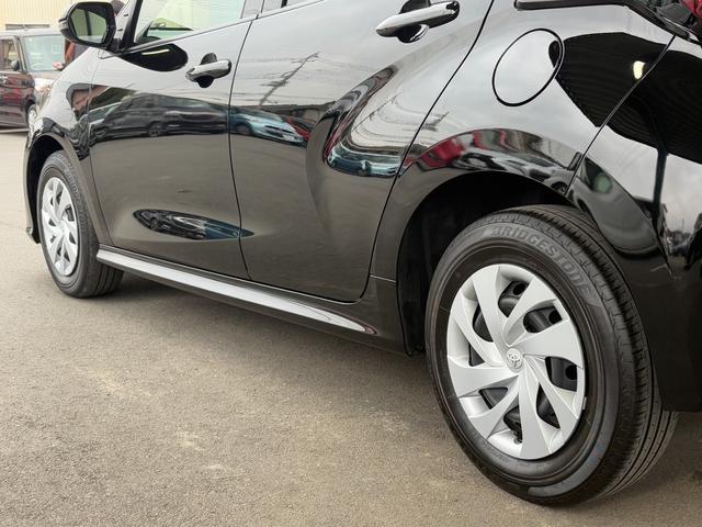 ヤリス Ｘ　衝突軽減　レーンキープ　ナビ　Ｂｌｕｅｔｏｏｔｈオーディオ　ＥＴＣ　スマキー　禁煙車　ＡＢＳ　オートハイビーム　オートライト　電格ミラー　運転席エアバッグ　助手席エアバッグ　サイドエアバッグ　エアコン（48枚目）