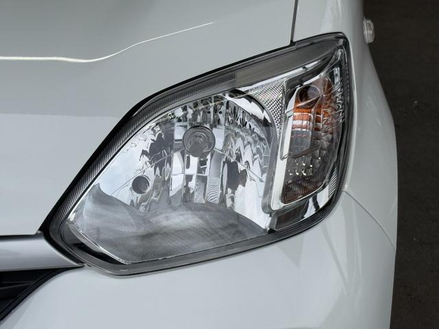 パッソ Ｘ　Ｓ　衝突軽減　レーンキープ　ナビ　Ｂカメラ　Ｉストップ　スマキー　禁煙車　ＡＢＳ　オートハイビーム　電格ミラー　ベンチシート　ＣＤ　運転席エアバッグ　助手席エアバッグ　エアコン　パワーウィンドウ（19枚目）