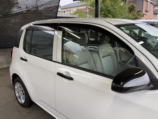 パッソ Ｘ　Ｓ　衝突軽減　レーンキープ　ナビ　Ｂカメラ　Ｉストップ　スマキー　禁煙車　ＡＢＳ　オートハイビーム　電格ミラー　ベンチシート　ＣＤ　運転席エアバッグ　助手席エアバッグ　エアコン　パワーウィンドウ（51枚目）