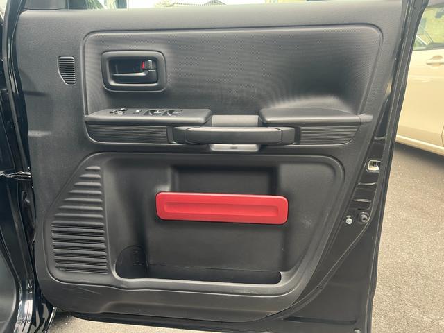 スペーシア ハイブリッドＧ　衝突軽減　レーンキープ　障害物センサー　両側スライド　Ｂｌｕｅｔｏｏｔｈオーディオ　ＥＴＣ　Ｉストップ　スマキー　禁煙車　フルフラット　ＡＢＳ　オートハイビーム　オートライト　電格ミラー　ベンチシート（11枚目）