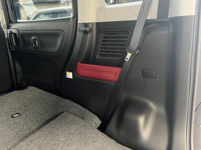 スペーシア ハイブリッドＧ　衝突軽減　レーンキープ　障害物センサー　両側スライド　Ｂｌｕｅｔｏｏｔｈオーディオ　ＥＴＣ　Ｉストップ　スマキー　禁煙車　フルフラット　ＡＢＳ　オートハイビーム　オートライト　電格ミラー　ベンチシート（31枚目）