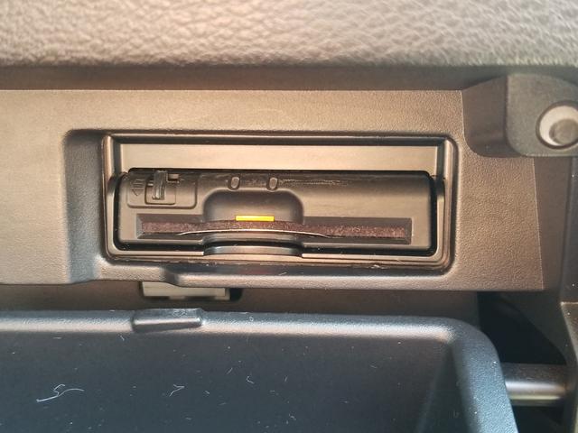 セレナ Ｘ　ＶセレクションＩＩ　衝突軽減　レーンキープ　障害物センサー　オートクルーズ　両側電動　ナビ　ワンセグ　全周囲カメラ　Ｆカメラ　サイドカメラ　Ｂカメラ　Ｂｌｕｅｔｏｏｔｈオーディオ　後席モニター　ＥＴＣ　Ｉストップ（6枚目）