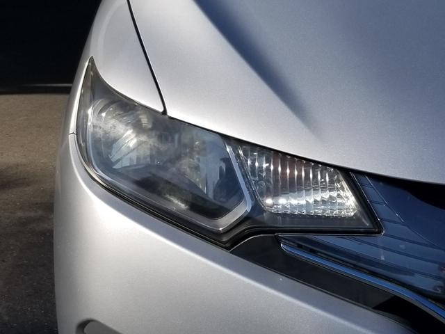 フィットハイブリッド Fパッケージ ナビ ワンセグ Bカメラ Bluetoothオーディオ ETC スマキー 禁煙車 フルフラット 横滑り防止 ABS 電格ミラー CD DVD再生 運転席エアバッグ 助手席エアバッグ エアコン(47枚目)