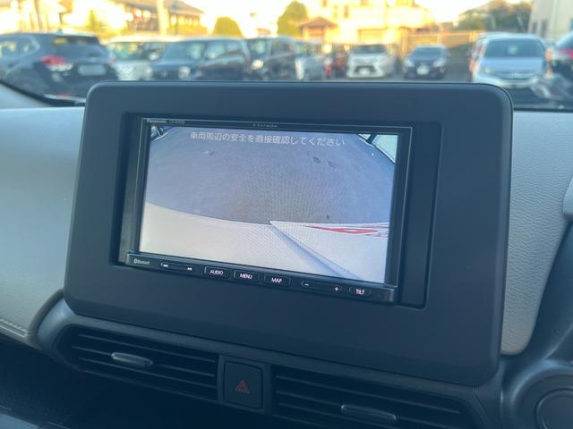 デイズ Ｂ　衝突軽減　レーンキープ　障害物センサー　ナビ　Ｂカメラ　Ｂｌｕｅｔｏｏｔｈオーディオ　ＥＴＣ　Ｉストップ　キーレス　記録簿　横滑り防止　ＡＢＳ　オートライト　電格ミラー　ベンチシート　運転席エアバッグ（6枚目）