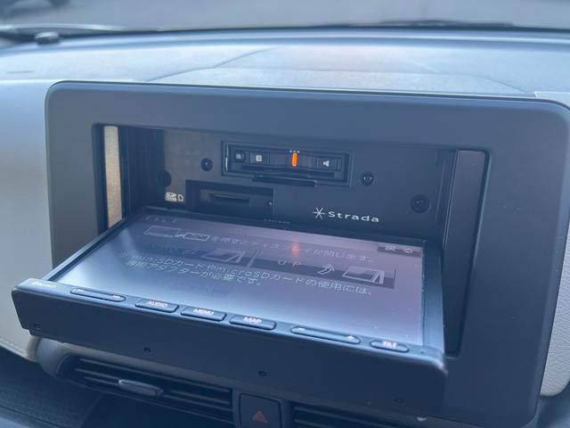 デイズ Ｂ　衝突軽減　レーンキープ　障害物センサー　ナビ　Ｂカメラ　Ｂｌｕｅｔｏｏｔｈオーディオ　ＥＴＣ　Ｉストップ　キーレス　記録簿　横滑り防止　ＡＢＳ　オートライト　電格ミラー　ベンチシート　運転席エアバッグ（7枚目）