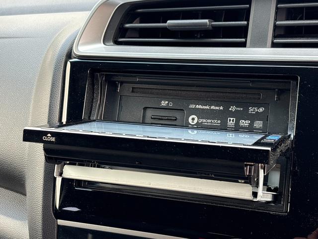 フィット 13G・F ナビ フルセグ Bカメラ Bluetoothオーディオ ETC Iストップ 14インチAW スマキー 禁煙車 フルフラット 横滑り防止 ABS 電格ミラー CD DVD再生(8枚目)