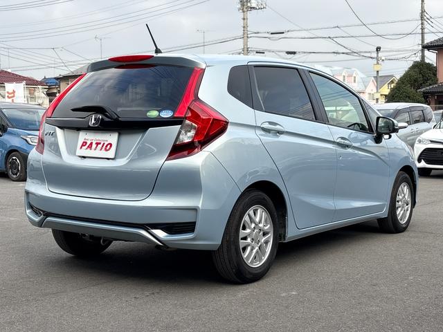 フィット 13G・F ナビ フルセグ Bカメラ Bluetoothオーディオ ETC Iストップ 14インチAW スマキー 禁煙車 フルフラット 横滑り防止 ABS 電格ミラー CD DVD再生(61枚目)