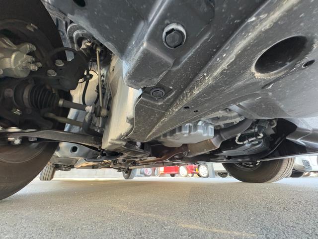 ヤリス X 衝突軽減 レーンキープ Bluetoothオーディオ キーレス 禁煙車 ABS オートハイビーム オートライト 電格ミラー 運転席エアバッグ 助手席エアバッグ サイドエアバッグ パワーウィンドウ(22枚目)