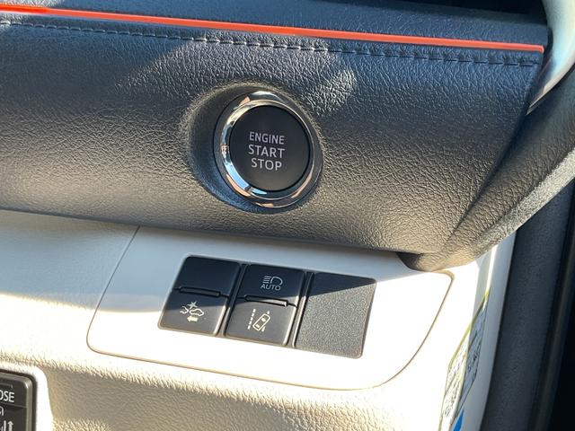 シエンタ G 衝突軽減 レーンキープ 両側電動 シートヒーター ナビ フルセグ Bカメラ Bluetoothオーディオ ETC Iストップ LEDヘッドライト スマキー 禁煙車 3列 フルフラット ABS ESC(10枚目)