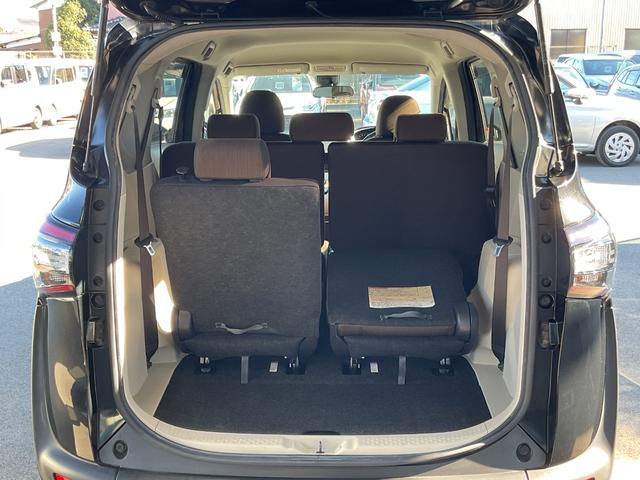 シエンタ G 衝突軽減 レーンキープ 両側電動 シートヒーター ナビ フルセグ Bカメラ Bluetoothオーディオ ETC Iストップ LEDヘッドライト スマキー 禁煙車 3列 フルフラット ABS ESC(34枚目)