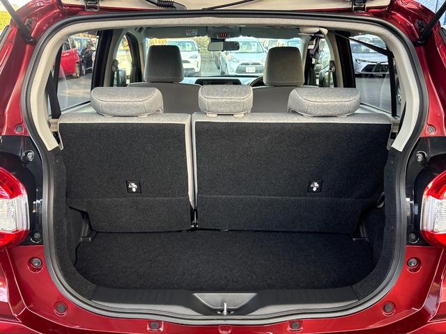 パッソ X LパッケージS 衝突軽減 レーンキープ Iストップ スマキー 禁煙車 ABS ESC 電格ミラー ベンチシート CD 運転席エアバッグ 助手席エアバッグ エアコン パワーウィンドウ パワーステアリング(9枚目)