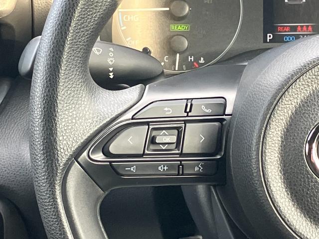 ヤリス ハイブリッドX 衝突軽減 レーンキープ 障害物センサー アダプティブクルーズ ナビ Bカメラ Bluetoothオーディオ ETC キーレス 禁煙車 ABS オートハイビーム オートライト 電格ミラ 運転席エアバッグ(13枚目)