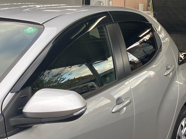 ヤリス ハイブリッドX 衝突軽減 レーンキープ 障害物センサー アダプティブクルーズ ナビ Bカメラ Bluetoothオーディオ ETC キーレス 禁煙車 ABS オートハイビーム オートライト 電格ミラ 運転席エアバッグ(23枚目)