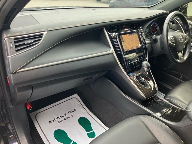 ハリアー エレガンス　障害物センサー　ハーフレザー　パワーシート　ナビ　フルセグ　Ｂカメラ　Ｂｌｕｅｔｏｏｔｈオーディオ　ＥＴＣ　Ｉストップ　ＬＥＤヘッドライト　１７インチＡＷ　スマキー　禁煙車　記録簿　横滑り防止　ＡＢＳ（47枚目）