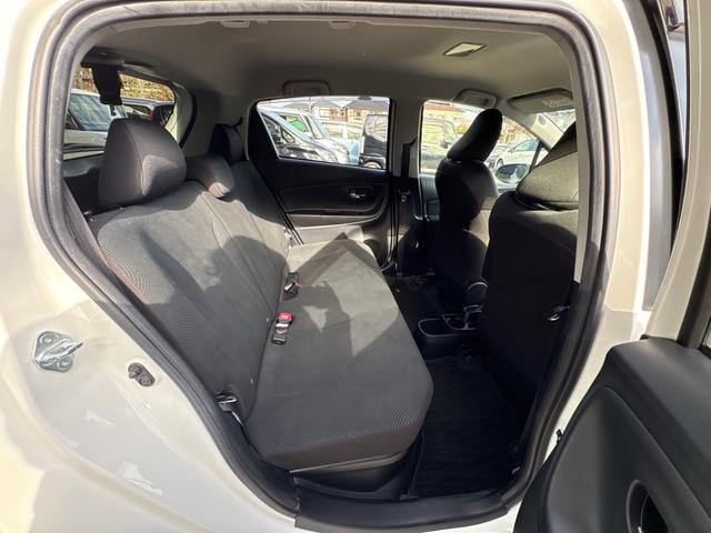 ヴィッツ ハイブリッドＵ　衝突軽減　レーンキープ　シートヒーター　ナビ　ワンセグ　Ｂカメラ　Ｂｌｕｅｔｏｏｔｈオーディオ　ＥＴＣ　ＨＩＤ　１５インチＡＷ　スマキー　禁煙車　記録簿　フルフラット　ＡＢＳ　オートハイビーム（32枚目）