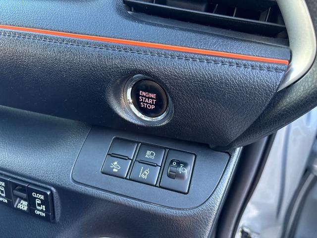 シエンタ Ｇ　衝突軽減　レーンキープ　障害物センサー　両側電動　ナビ　フルセグ　Ｂカメラ　Ｂｌｕｅｔｏｏｔｈオーディオ　ＥＴＣ　Ｉストップ　１５インチＡＷ　スマキー　禁煙車　３列　ＡＢＳ　オートハイビーム（11枚目）