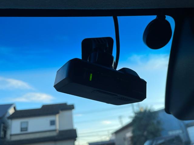 ムーヴ Ｌ　ＳＡＩＩＩ　衝突軽減　レーンキープ　障害物センサー　ナビ　ワンセグ　ＥＴＣ　Ｉストップ　キーレス　フルフラット　ＡＢＳ　オートハイビーム　電格ミラー　ベンチシート　ＣＤ　運転席エアバッグ　助手席エアバッグ（23枚目）