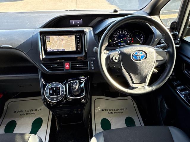 ノア ハイブリッドＳｉ　ダブルバイビーＩＩ　後期型　衝突軽減　レーンキープ　障害物センサー　オートクルーズ　両側電動　ハーフレザー　シートヒーター　ナビ　フルセグ　Ｂカメラ　Ｂｌｕｅｔｏｏｔｈオーディオ　ＥＴＣ２．０　ＬＥＤヘッドライト（40枚目）