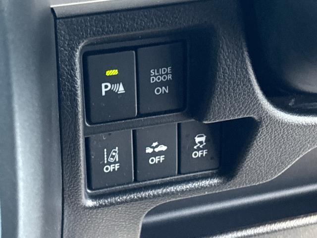 当店の目の前に「東中学校入り口」というバス停がございます。駅からは少し距離がございますので、電車でお越しの際はバスをご利用頂くとスムーズです。