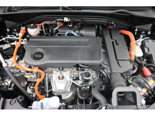 ＺＲ－Ｖ ｅ：ＨＥＶＺ　コネクトナビ　フルセグＴＶ　ブルートゥースオーディオ　ＵＳＢ　ＥＴＣ２．０　ハンドルヒーター　シートヒーター　パドルシフト　ブラインドスポット　後退出庫サポート　パワーテールゲート　Ｐセンサー　地デジ（19枚目）