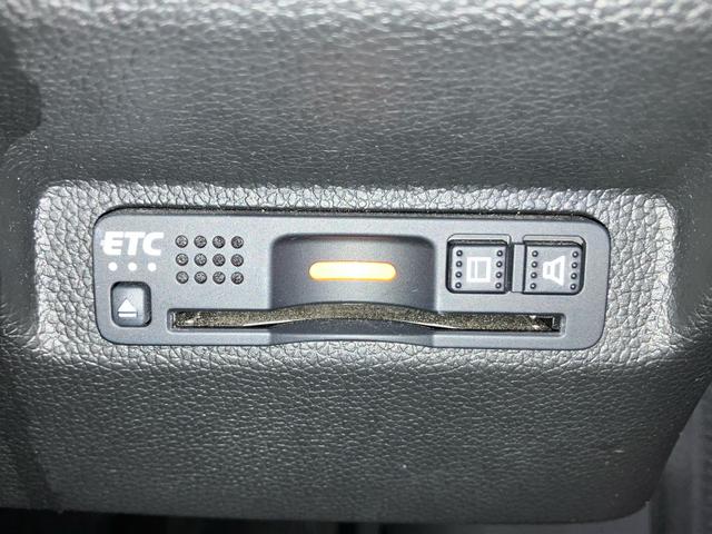 フリードハイブリッド ハイブリッド・Ｇホンダセンシング　ＥＴＣ　ナビ　前後ドライブレコーダー　シートヒーター　ＣＤ　ＤＶＤ　フルセグＴＶ　ＵＳＢ　Ｂｌｕｅｔｏｏｔｈ　軽減ブレーキ　キーフリーシステム　１オ－ナ－　記録簿　サイドカーテンエアバック　ＥＣＯＮ（16枚目）
