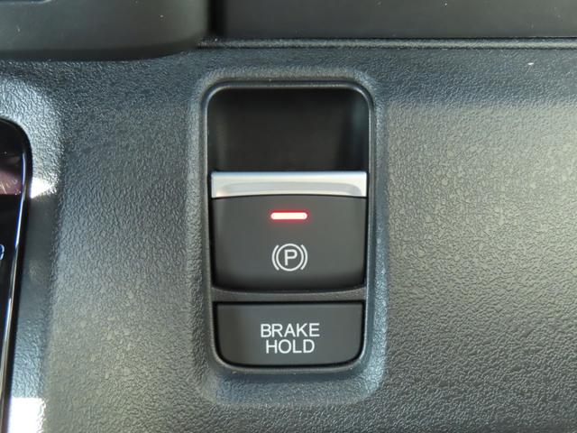 N-BOXカスタム ターボ 当社デモカー 純正ナビ(LXU-242NBi) マルチビューカメラ フルセグTV CD DVD USB ETC2.0 前後パーキングセンサー シートヒーター パドルシフト 両側電動スライドドア 1オナ(25枚目)