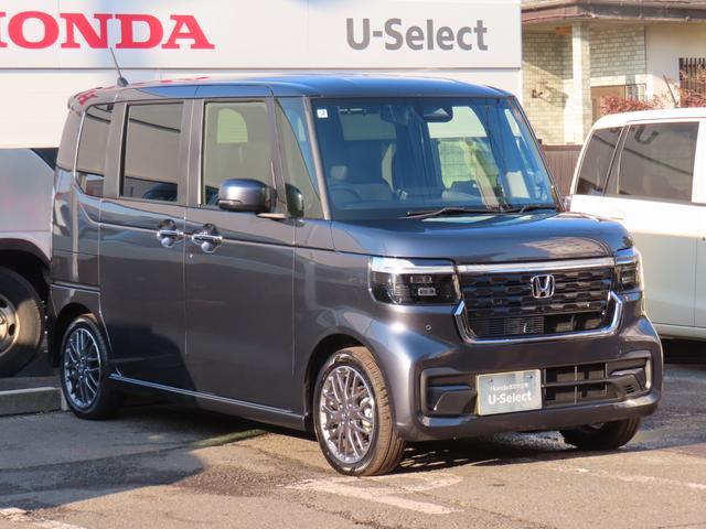 N-BOXカスタム ターボ 当社社用車 純正9インチナビ ETC2.0 マルチビューカメラ フルセグTV CD DVD Bluetooth USB 両側電動スライド シートヒーター パドルシフト 前後パーキングセンサー 1オナ(3枚目)