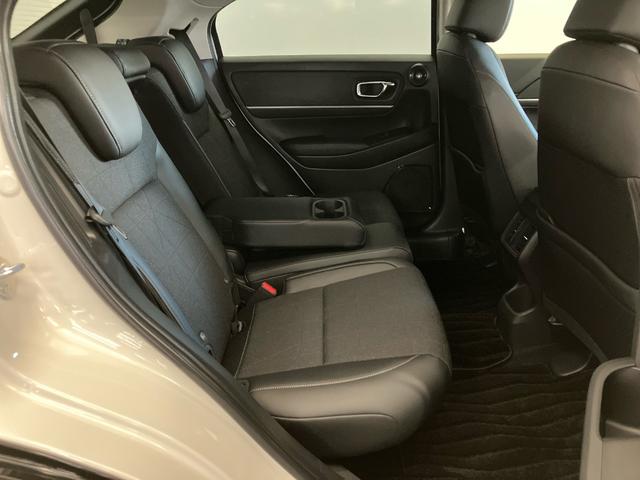 ヴェゼル e:HEVZ ホンダコネクトナビ フルセグ Bluetoothオーディオ ETC2.0 マルチビューカメラ ブラインドスポットモニター シートヒーター ハンドルヒーター ワイヤレス充電器 リアコーナーセンサー(10枚目)