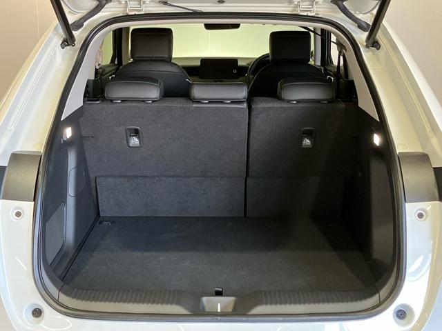 ヴェゼル e:HEVZ ホンダコネクトナビ フルセグ Bluetoothオーディオ ETC2.0 マルチビューカメラ ブラインドスポットモニター シートヒーター ハンドルヒーター ワイヤレス充電器 リアコーナーセンサー(11枚目)