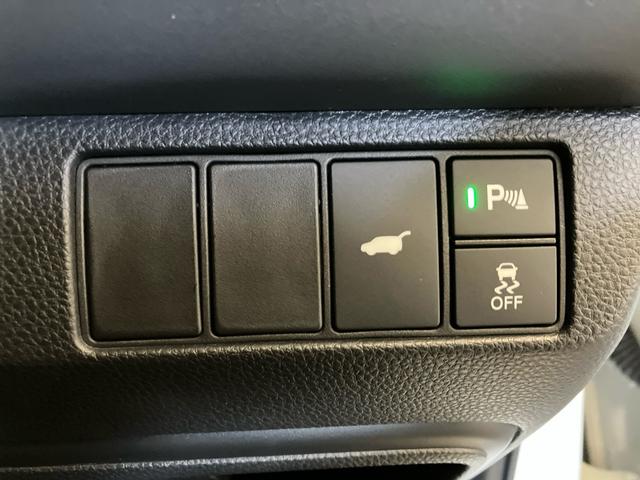 ヴェゼル e:HEVZ ホンダコネクトナビ フルセグ Bluetoothオーディオ ETC2.0 マルチビューカメラ ブラインドスポットモニター シートヒーター ハンドルヒーター ワイヤレス充電器 リアコーナーセンサー(18枚目)