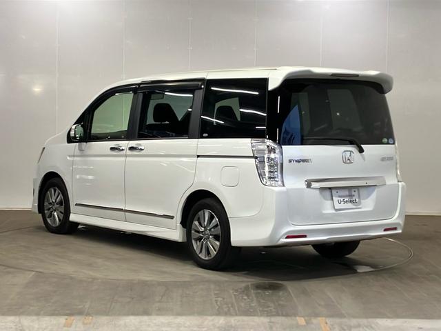 ステップワゴンスパーダ Ｚクールスピリットインターナビ　セレクション　ＨＤＤナビ　ワンセグＴＶ　ＵＳＢ　ＣＤ　ＤＶＤ　ＥＴＣ　両側電動スライドドア　クルーズコントロール　リモコンエンジンスターター　パドルシフト　フロントフォグランプ　スマートキ　オートクルーズ　記録簿（6枚目）