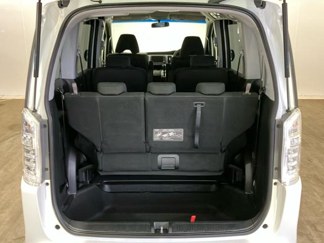 ステップワゴンスパーダ Ｚクールスピリットインターナビ　セレクション　ＨＤＤナビ　ワンセグＴＶ　ＵＳＢ　ＣＤ　ＤＶＤ　ＥＴＣ　両側電動スライドドア　クルーズコントロール　リモコンエンジンスターター　パドルシフト　フロントフォグランプ　スマートキ　オートクルーズ　記録簿（13枚目）