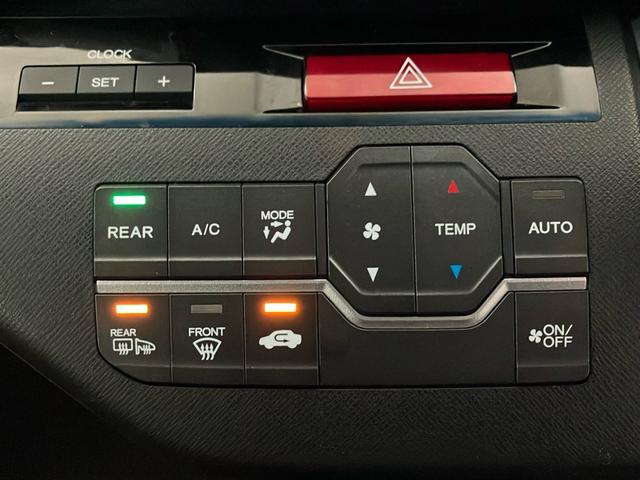 ステップワゴンスパーダ Ｚクールスピリットインターナビ　セレクション　ＨＤＤナビ　ワンセグＴＶ　ＵＳＢ　ＣＤ　ＤＶＤ　ＥＴＣ　両側電動スライドドア　クルーズコントロール　リモコンエンジンスターター　パドルシフト　フロントフォグランプ　スマートキ　オートクルーズ　記録簿（18枚目）