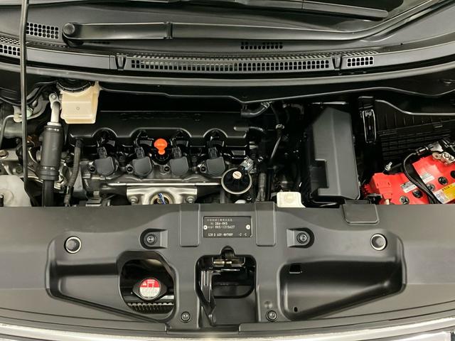 ステップワゴンスパーダ Ｚクールスピリットインターナビ　セレクション　ＨＤＤナビ　ワンセグＴＶ　ＵＳＢ　ＣＤ　ＤＶＤ　ＥＴＣ　両側電動スライドドア　クルーズコントロール　リモコンエンジンスターター　パドルシフト　フロントフォグランプ　スマートキ　オートクルーズ　記録簿（19枚目）