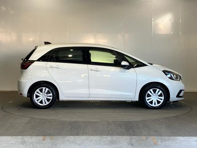 フィット ホーム 純正インターナビ【VXM-225Ci】 CD USB Bluetoothオーディオ ドアバイザー 前後コーナーセンサー ETC バックカメラ LEDヘッドライト 衝突軽減ブレーキ ワンオーナー VSA(8枚目)