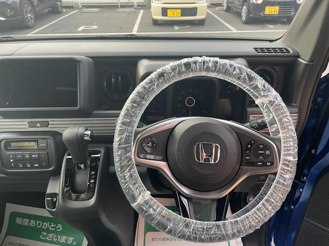 ＋Ｓｔｙｌｅ　ｆｕｎ　ホンダセンシング　届出済未使用車　禁煙車　衝突被害軽減ブレーキ　キーレスキー　スマートキー　横滑り防止機能　オートハイビーム　アダクティブクルーズコントロール　ＡＣ(6枚目)