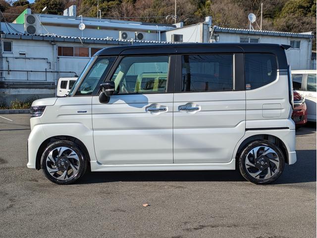 ハイブリッドＸＳ　ＳＡ　衝突被害軽減ブレーキ　禁煙車　ブレーキサポート　オートエアコン　レーンキープアシスト　盗難防止システム　シートヒーター　ベンチシート　スマートキー　運転席助手席エアバック(11枚目)