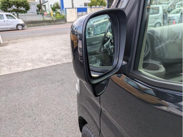 エブリイ ＰＣ　届出済未使用車　禁煙車　衝突被害軽減ブレーキ　デュアルレーダーブレーキサポート　助手席エアバック　フロントパワーウィンドウ　キーレス付き　ソナー　セキュリティ　運転席エアバック　パワステ　ＡＢＳ（12枚目）