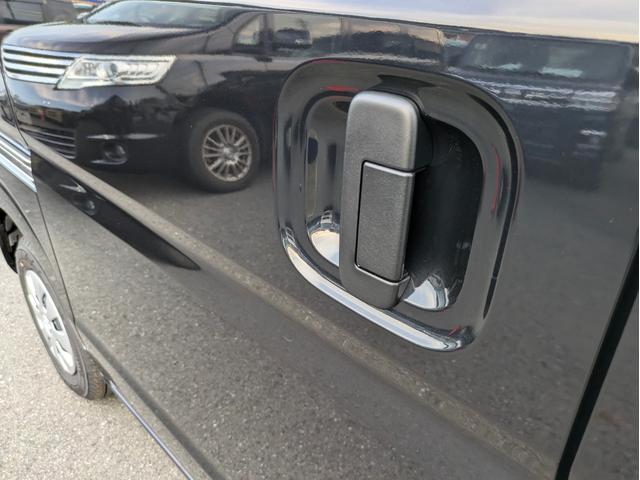 エブリイ ＰＣ　届出済未使用車　禁煙車　衝突被害軽減ブレーキ　デュアルレーダーブレーキサポート　助手席エアバック　フロントパワーウィンドウ　キーレス付き　ソナー　セキュリティ　運転席エアバック　パワステ　ＡＢＳ（14枚目）