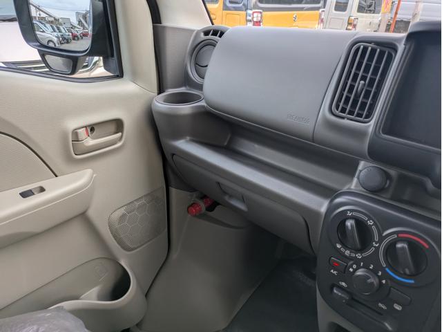 エブリイ ＰＣ　届出済未使用車　禁煙車　衝突被害軽減ブレーキ　デュアルレーダーブレーキサポート　助手席エアバック　フロントパワーウィンドウ　キーレス付き　ソナー　セキュリティ　運転席エアバック　パワステ　ＡＢＳ（31枚目）