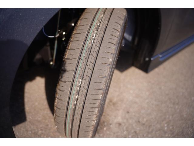 タント カスタムX 踏み間違い防止 アイドリングSTOP キーフリーキー クリアランスソナ シートヒーター付き スマートキー&プッシュスタート フルフラット レーンキープ 盗難防止装置 LEDライト オートエアコン(16枚目)